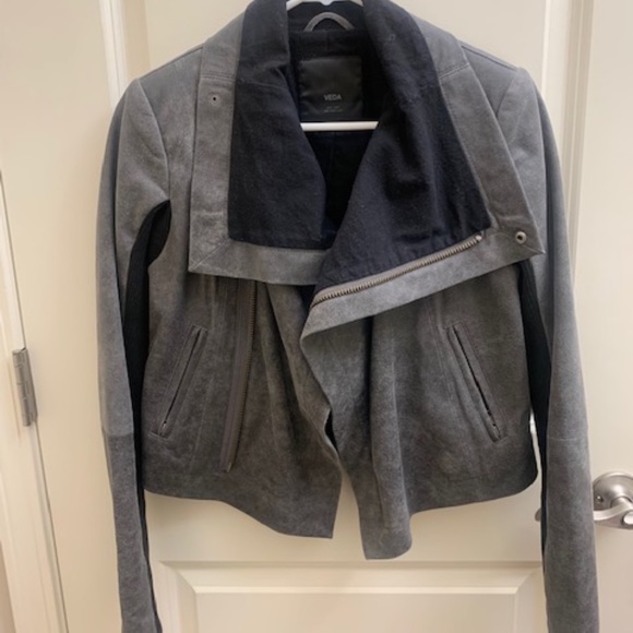 COPY - Veda Waterfall Distressed Leather Jacket - Picture 2 of 5